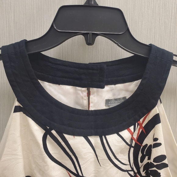 ANN Taylor Sheath Dress Pencil Knee Length EUC! Size 8 - Picture 3 of 16